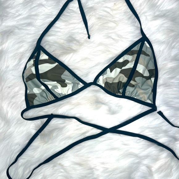 Plus size swim too - Picture 1 of 1